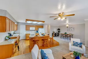 332 E 290 N, Orem, UT 84057 - Photo 12