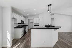 1011 S 900 W, Tooele, UT 84074 - Photo 6