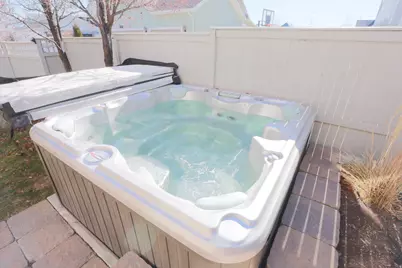 10617 S Split Rock Dr, South Jordan, UT 84009 - Photo 14