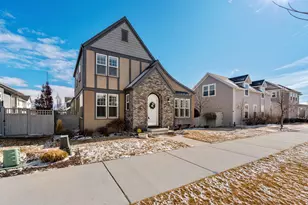 10617 S Split Rock Dr, South Jordan, UT 84009 - Photo 4