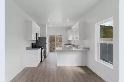 7288 Slick Rock Way N, Eagle Mountain, UT 84005 - Photo 4