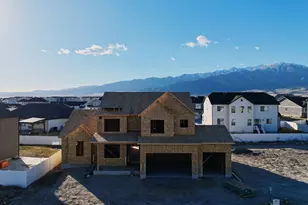 5325 N Honey Suckle Way, Eagle Mountain, UT 84005 - Photo 2