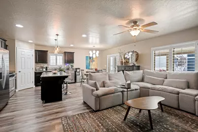 949 W Teal Run Way, Salt Lake City, UT 84119 - Photo 8