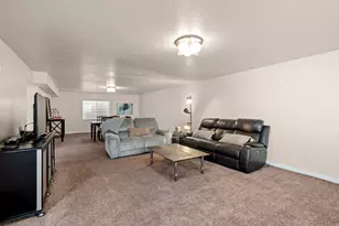 949 W Teal Run Way, Salt Lake City, UT 84119 - Photo 18