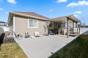 949 W Teal Run Way, Salt Lake City, UT 84119 - Photo 26