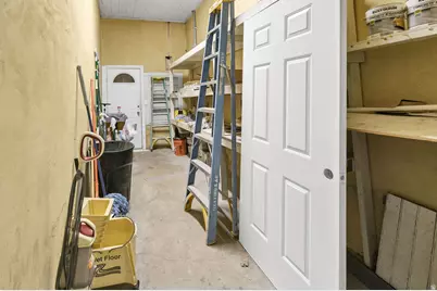 46 S Center St, Elsinore, UT 84724 - Photo 38