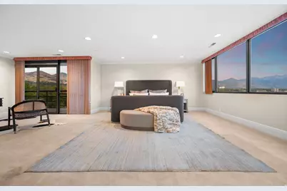 560 E South Temple #704, Salt Lake City, UT 84102 - Photo 14