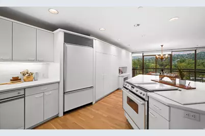 560 E South Temple #704, Salt Lake City, UT 84102 - Photo 22