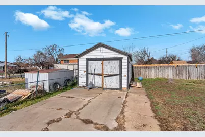 706 W 2300 N, Clinton, UT 84015 - Photo 16