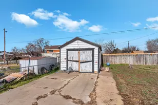 706 W 2300 N, Clinton, UT 84015 - Photo 16