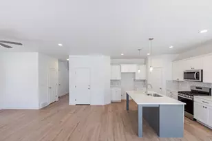 925 N 4020 W, Lehi, UT 84048 - Photo 12