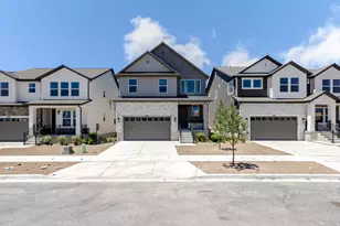 925 N 4020 W, Lehi, UT 84048 - Photo 2