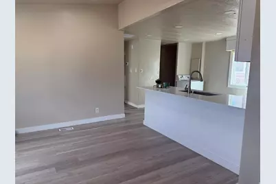 446 W 500 S #24, Wellington, UT 84542 - Photo 6