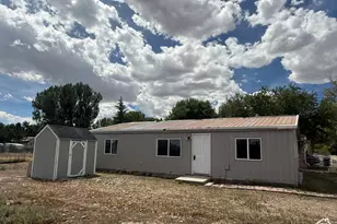 446 W 500 S, Wellington, UT 84542 - Photo 2