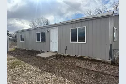 446 W 500 S #24, Wellington, UT 84542 - Photo 2