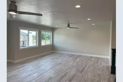 812 S 1365 W, Lehi, UT 84043 - Photo 14