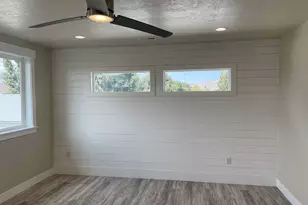 812 S 1365 W, Lehi, UT 84043 - Photo 20