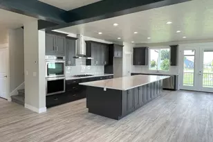 812 S 1365 W, Lehi, UT 84043 - Photo 8