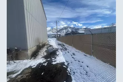 325 E 2000 N, North Ogden, UT 84414 - Photo 10