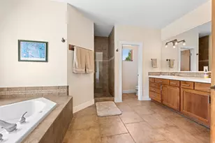 557 S Woodsview Cir, Saint George, UT 84770 - Photo 20