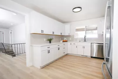 2547 E 1900 N, Layton, UT 84040 - Photo 4