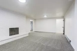 2547 E 1900 N, Layton, UT 84040 - Photo 14