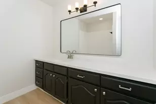 2547 E 1900 N, Layton, UT 84040 - Photo 12