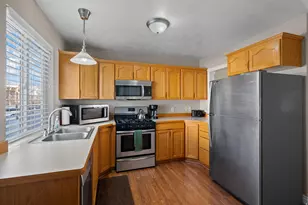 981 E 100 S, Payson, UT 84651 - Photo 8