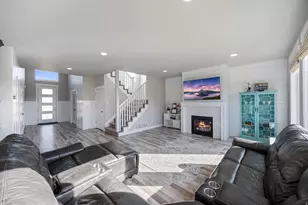 607 Sage Ln W, Saratoga Springs, UT 84045 - Photo 12