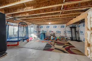 607 Sage Ln W, Saratoga Springs, UT 84045 - Photo 36