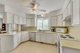 3085 W Danube Dr S, Salt Lake City, UT 84129 - Photo 8