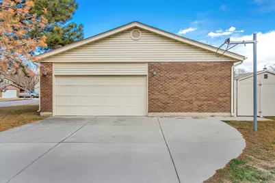 3085 W Danube Dr S, Salt Lake City, UT 84129 - Photo 4