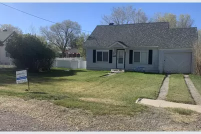 279 W 100 N, Panguitch, UT 84759 - Photo 2