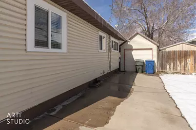 802 Canyon Rd, Ogden, UT 84404 - Photo 4