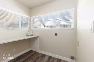 802 Canyon Rd, Ogden, UT 84404 - Photo 18