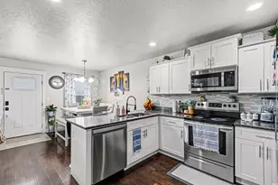 1848 E American Way, Eagle Mountain, UT 84005 - Photo 10