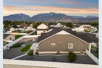 1410 W 12115 S, Riverton, UT 84065 - Photo 38