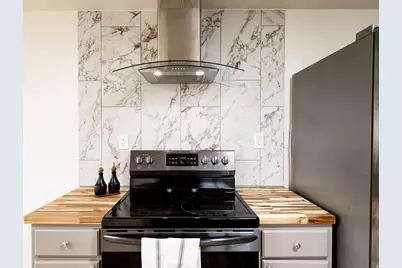 1940 W 3920 S, Roy, UT 84067 - Photo 12