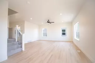 655 N 410 E Lot #15 E, Salem, UT 84653 - Photo 2