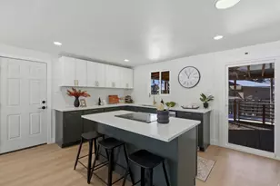 1358 E Maplewood Dr, Murray, UT 84121 - Photo 12