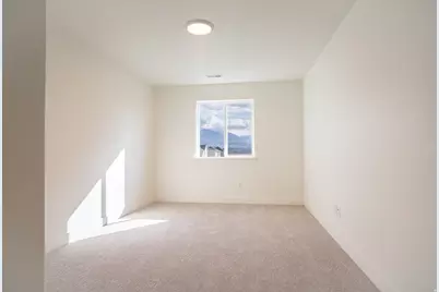 1051 W Daggerwing Way #28, Salem, UT 84653 - Photo 6