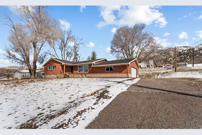 586 N 700 E, Morgan, UT 84050 - Photo 2