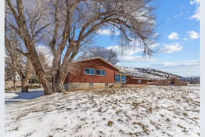 586 N 700 E, Morgan, UT 84050 - Photo 4