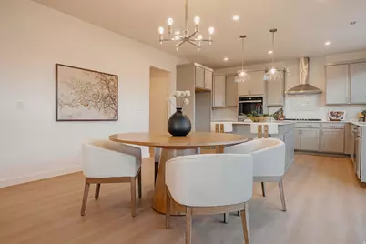 5215 S Paramount Dr, Riverdale, UT 84405 - Photo 10