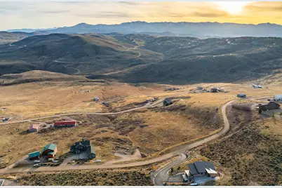 4374 S Oakview Dr #232, Coalville, UT 84017 - Photo 2