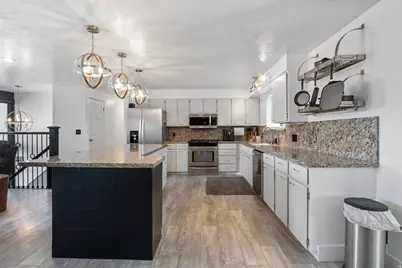 2569 W 5645 S, Taylorsville, UT 84129 - Photo 12