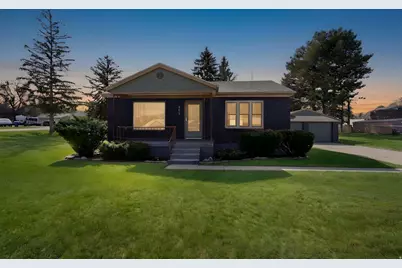 403 Highland Dr, Riverdale, UT 84405 - Photo 2