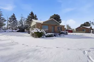 403 Highland Dr, Ogden, UT 84405 - Photo 2