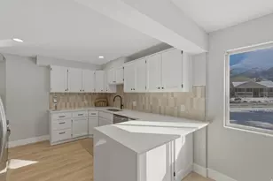 403 Highland Dr, Ogden, UT 84405 - Photo 8