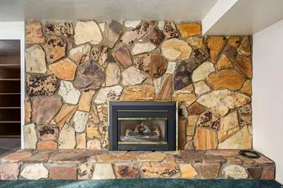 871 N Poplar Cir E, Centerville, UT 84014 - Photo 32